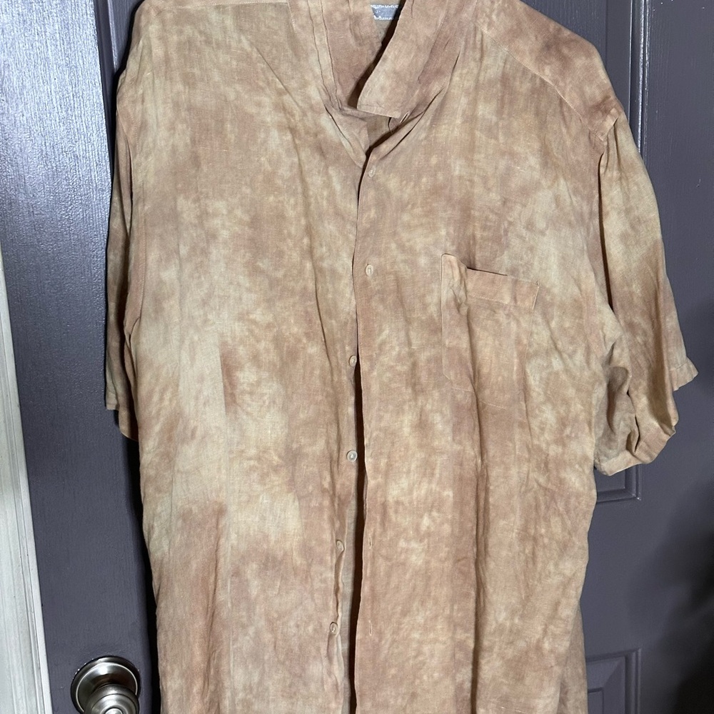 Men's Casual Button Down Shirt - Tan